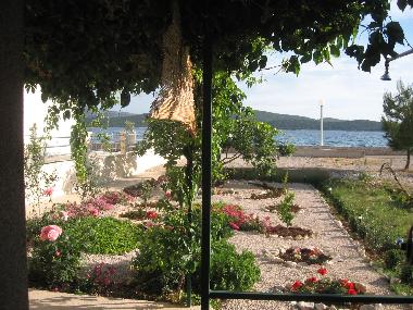 Appartement de vacances /en/au aborić (Sibensko-Kninska)ou appartement ou maison de vacances