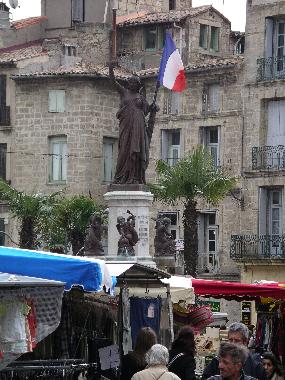 Maison de vacances /en/au Valros (Hrault)ou appartement ou maison de vacances