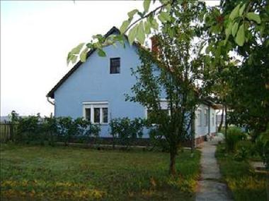 Maison de vacances �/en/au Jaszszentandras (Jasz-Nagykun-Szolnok)ou appartement ou maison de vacances