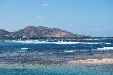 La plage du Galion, paradis des surfers et des planches