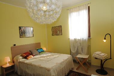 Chambre avec petit d�jeuner �/en/au Asti (Asti)ou appartement ou maison de vacances