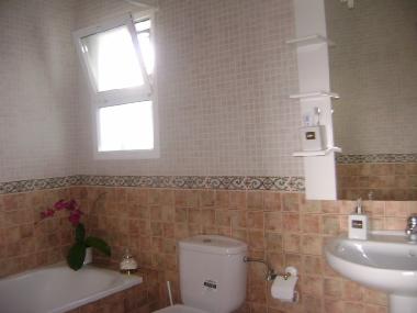 Chalet /en/au NERJA (Mlaga)ou appartement ou maison de vacances