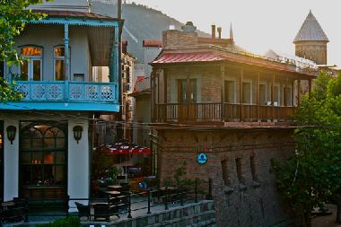 Maison de vacances �/en/au Saguramo (Mts�khet�is Raioni)ou appartement ou maison de vacances