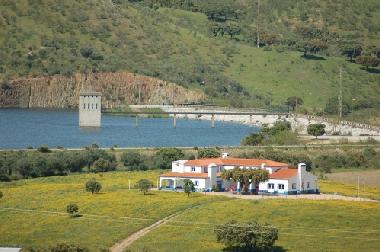Trs Proche de Luceecit Barrage