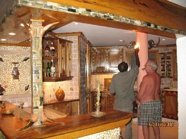 LE BAR ENTRE SALON ET CUISINE