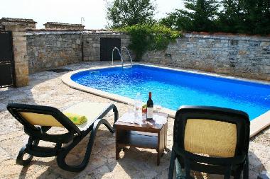 Villa /en/au Jakovici-Tinjan (Istarska)ou appartement ou maison de vacances