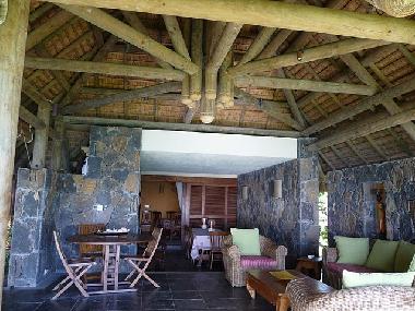 Villa �/en/au belle mare (Flacq)ou appartement ou maison de vacances
