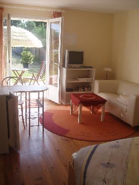 Chambre avec petit d�jeuner �/en/au Ortaffa (Pyr�n�es-Orientales)ou appartement ou maison de vacances