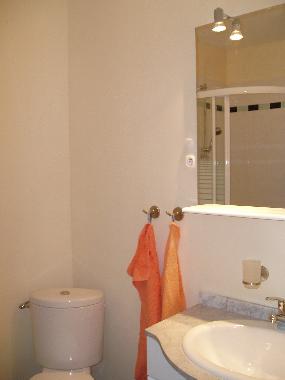 Chambre avec petit d�jeuner �/en/au Ortaffa (Pyr�n�es-Orientales)ou appartement ou maison de vacances