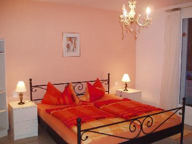 Chambre avec petit d�jeuner �/en/au Ortaffa (Pyr�n�es-Orientales)ou appartement ou maison de vacances