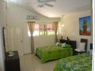 Master suite nr.1 avec walk-in dressing et salle de douche priv�e