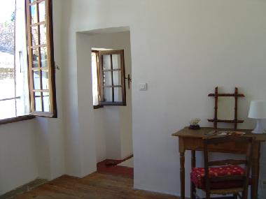 Maison de vacances �/en/au Reillanne (Alpes-de-Haute-Provence)ou appartement ou maison de vacances