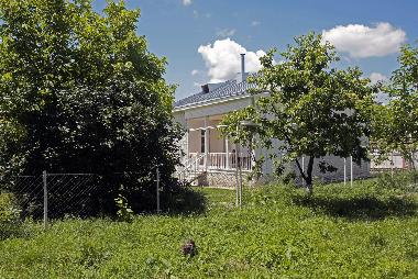 Maison de vacances �/en/au Saguramo (Mts�khet�is Raioni)ou appartement ou maison de vacances