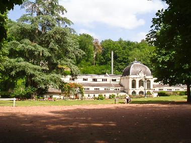 Maison de vacances �/en/au St Honore les Bains (Ni�vre)ou appartement ou maison de vacances