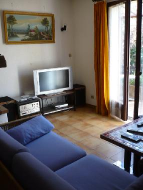 Maison de vacances �/en/au roquebrune sur argens (Var)ou appartement ou maison de vacances