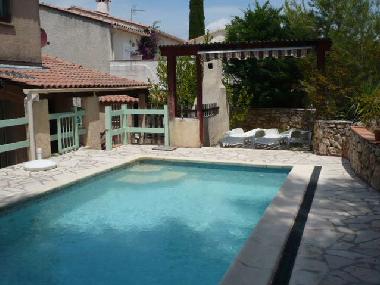 Maison de vacances �/en/au roquebrune sur argens (Var)ou appartement ou maison de vacances