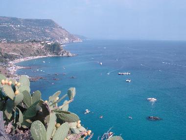 Maison de vacances /en/au Brattir (Reggio di Calabria)ou appartement ou maison de vacances