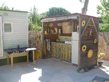 Caravane  �/en/au st tropez (Var)ou appartement ou maison de vacances