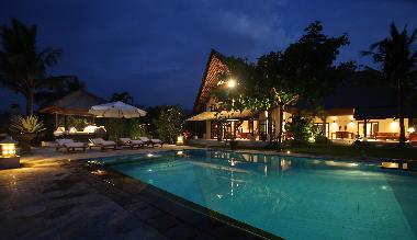 Villa �/en/au Dencarik (Bali)ou appartement ou maison de vacances