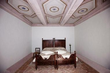 Palais / Chteau /en/au Pievebovigliana (Macerata)ou appartement ou maison de vacances