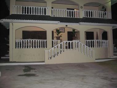 Appartement de vacances �/en/au Mahe (Anse Royale)ou appartement ou maison de vacances