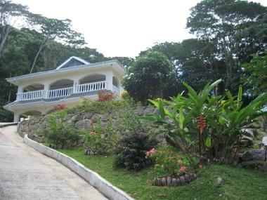 Appartement de vacances �/en/au Mahe (Anse Royale)ou appartement ou maison de vacances