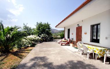 Maison de vacances /en/au Francavilla di Sicilia (Messina)ou appartement ou maison de vacances