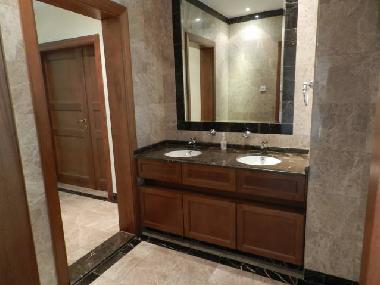 Villa �/en/au barsha (Dubayy)ou appartement ou maison de vacances