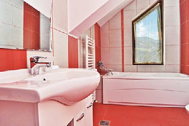 Maison de vacances �/en/au Timisu de Jos (Brasov)ou appartement ou maison de vacances