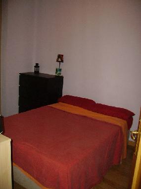 Chambre avec petit d�jeuner �/en/au madrid (Madrid)ou appartement ou maison de vacances