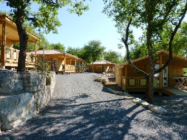 Chalet /en/au St. Alban Auriolles (Ardche)ou appartement ou maison de vacances