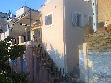 Villa /en/au Ioulida (Kyklades)ou appartement ou maison de vacances