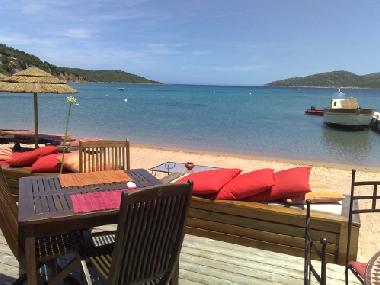 VIlla � louer Bonifacio avec un restaurant sur la plage de maora le maora beach