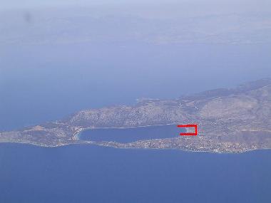 Vue arienne : situation de la maison.