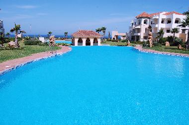 Piscine 1, le plus grand,  il ya trois. 1 pour les enfants et 1 pour b�b�s