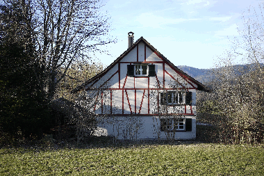 Maison de vacances �/en/au B�retswil (Z�rich)ou appartement ou maison de vacances