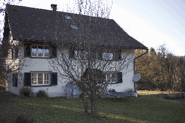 Maison de vacances �/en/au B�retswil (Z�rich)ou appartement ou maison de vacances