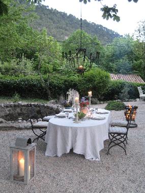 Maison de vacances /en/au Propiac (Drme)ou appartement ou maison de vacances