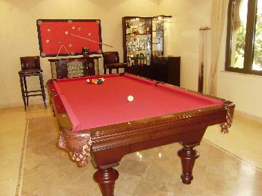 Maison de vacances �/en/au Frond F (Dubayy)ou appartement ou maison de vacances