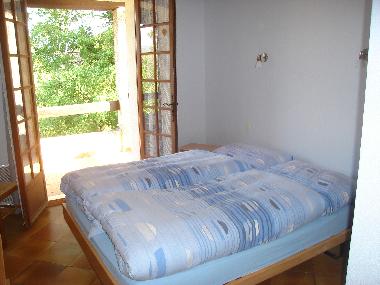 Appartement de vacances �/en/au N�oules (Var)ou appartement ou maison de vacances