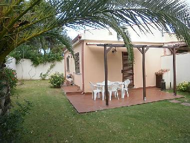 Maison de vacances �/en/au Pula (Cagliari)ou appartement ou maison de vacances