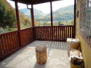 Maison de vacances �/en/au Rastolita  (Mures)ou appartement ou maison de vacances