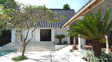 Villa �/en/au Kerobokan (Bali)ou appartement ou maison de vacances