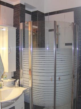 Maison de vacances /en/au Myrties (Dodekanisos)ou appartement ou maison de vacances