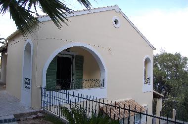 Villa /en/au Achilleio (Kerkyra)ou appartement ou maison de vacances