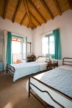 Maison de vacances �/en/au GLOSSA (Magnisia)ou appartement ou maison de vacances