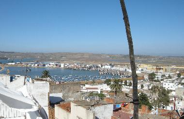 Maison de vacances �/en/au Larache (Larache)ou appartement ou maison de vacances