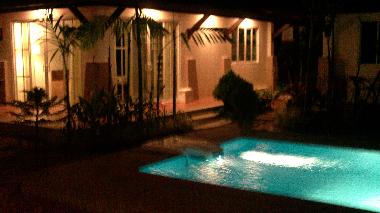 viila no 1 by night