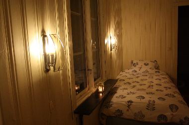 Lit single, appartement 2e tage