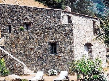 Maison de vacances /en/au Calenzana (Haute-Corse)ou appartement ou maison de vacances